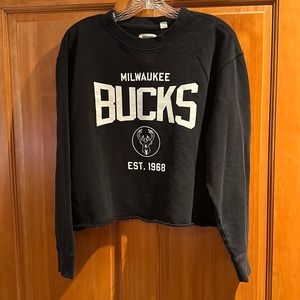 American Eagle Tailgate cropped crew neck